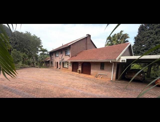 6 BEDROOM HOUSE FOR SALE IN BLACKRIDGE